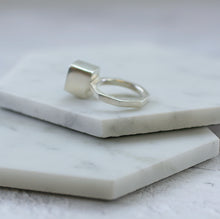 Load image into Gallery viewer, Mountainscape octagonal box ring